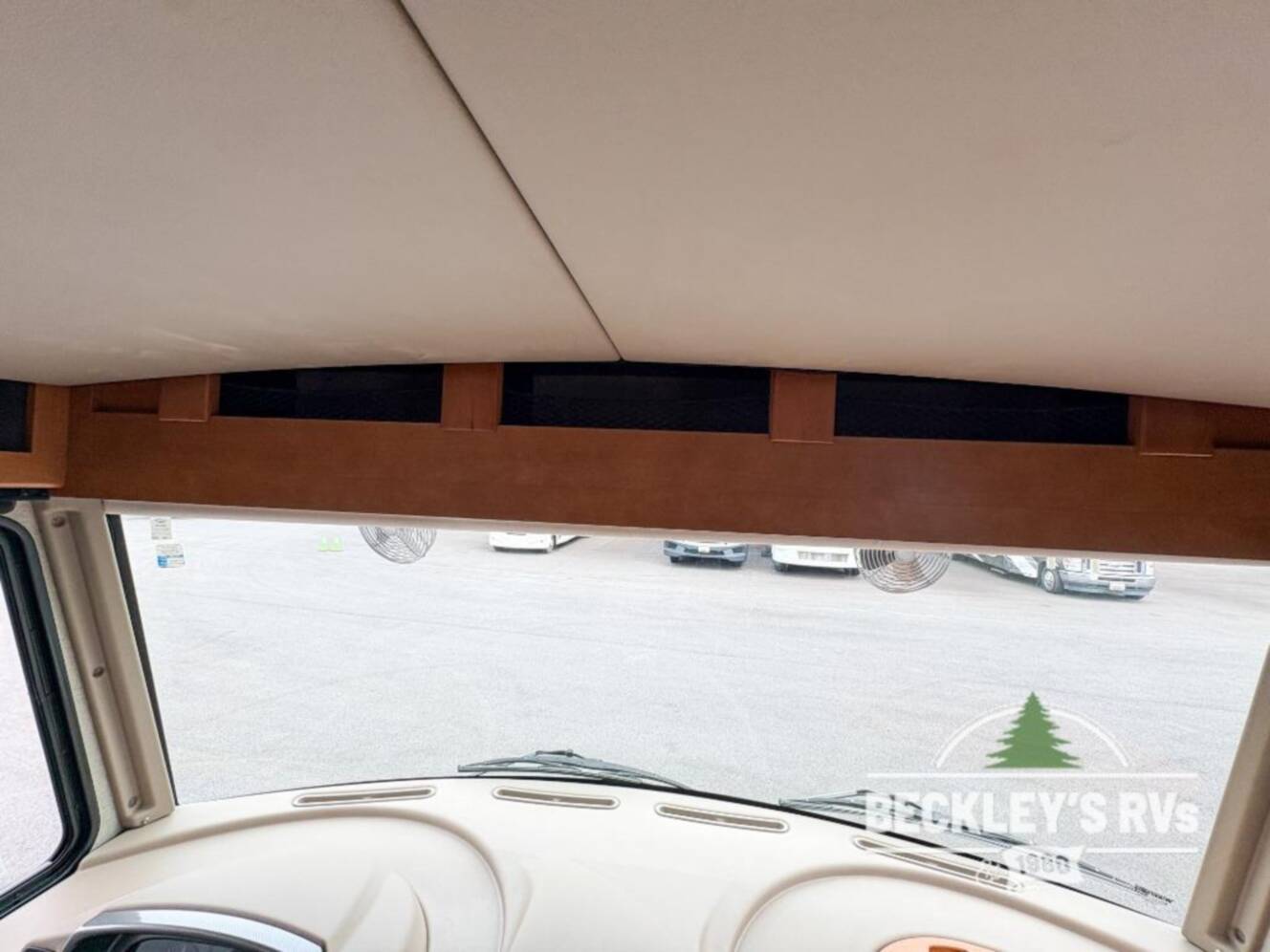 A photo of this 2019 Winnebago Vista LX 27N