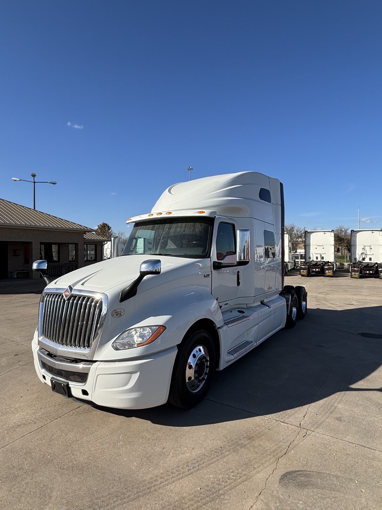 2022 INTERNATIONAL LT in Houston, TX