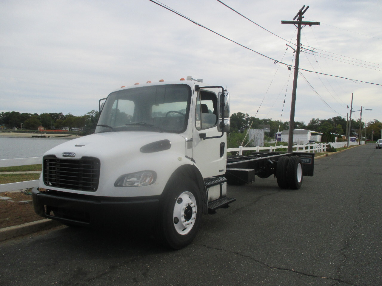 2008 FREIGHTLINER M2 in Neptune, NJ
