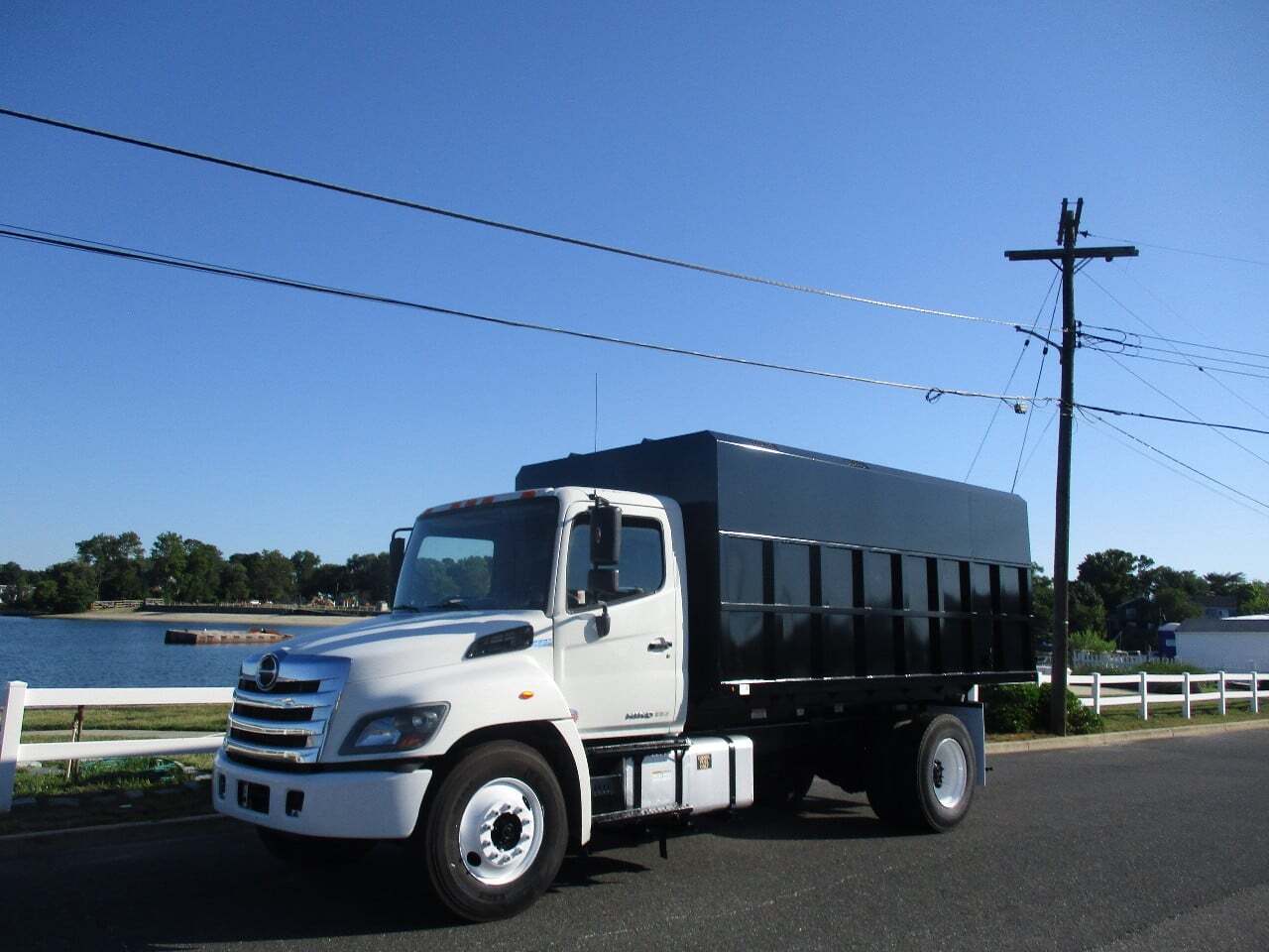 2015 HINO 338 in Neptune, NJ