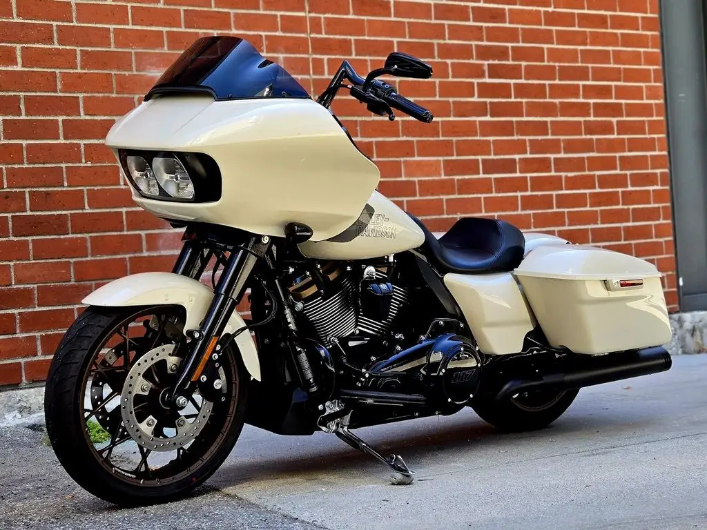 2023 Harley-Davidson® FLTRXST - Road Glide® ST
