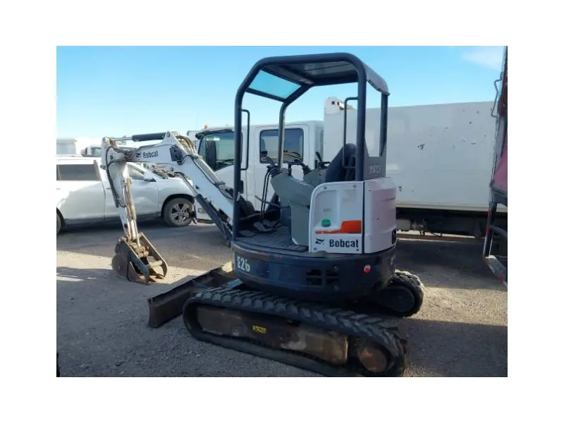 2017 BOBCAT E26