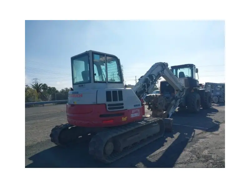 2017 TAKEUCHI TB280FR