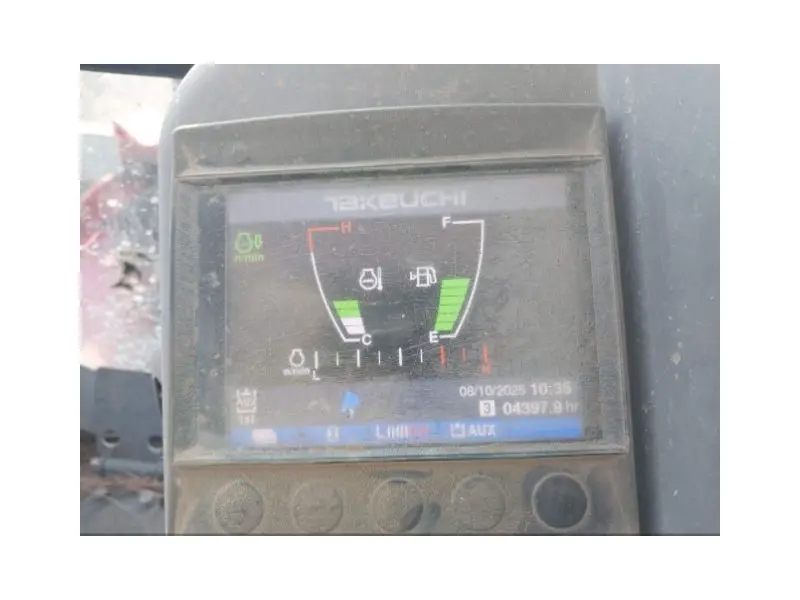 2017 TAKEUCHI TB280FR