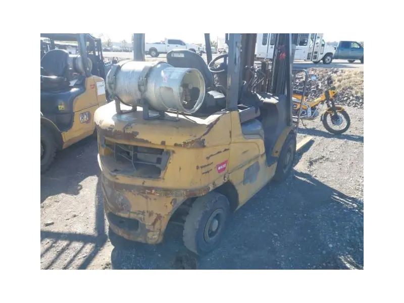 2022 Caterpillar GP25N