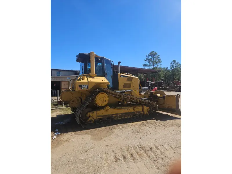 2017 Caterpillar D6N