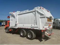 2013 Mack MRU613