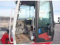 2019 TAKEUCHI TB235-2CR
