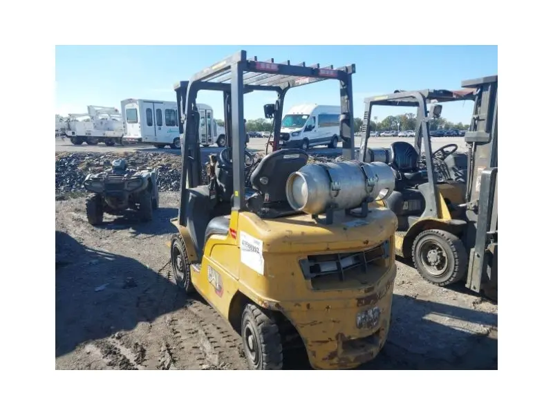 2022 Caterpillar GP25N