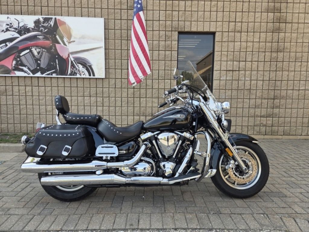 2005 Yamaha Road Star Silverado Midnight SILVERADO in Clinton Twp, MI
