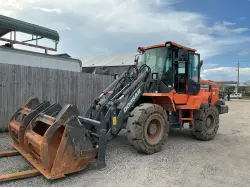 2020 Doosan DL200TC2-5-US210