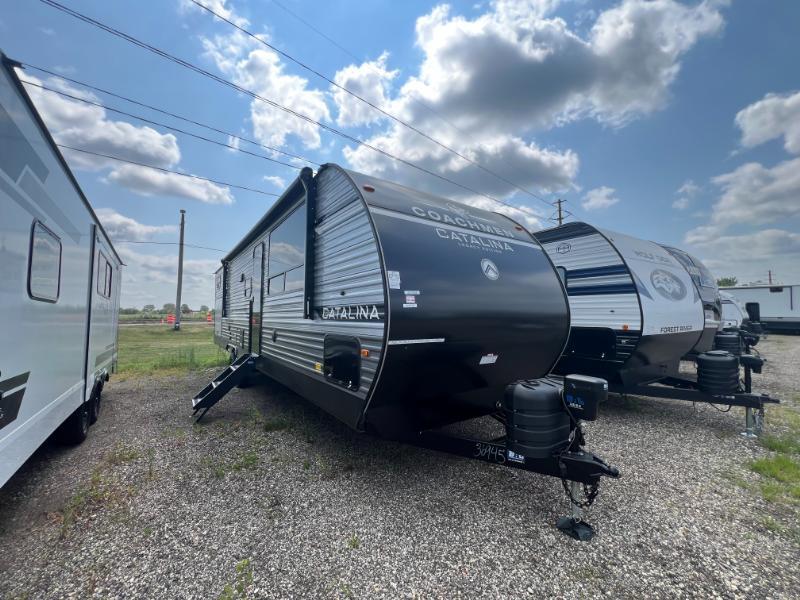 2026 Coachmen Catalina Legacy Edition 343BHTS in elkhorn WI