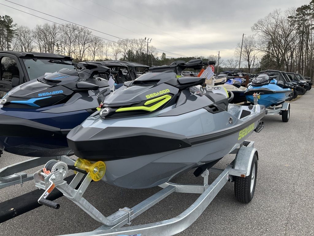 2026 Sea-Doo RXT-X 325 Ice Metal / Manta Green in munford AL