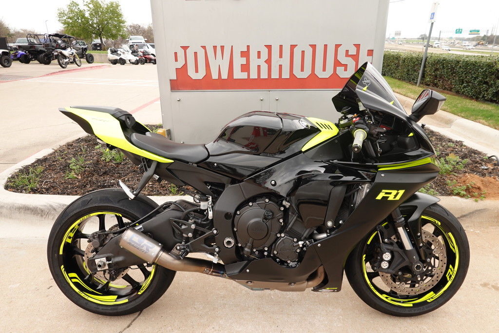 2021 Yamaha YZF-R1 R1 in Grapevine, TX