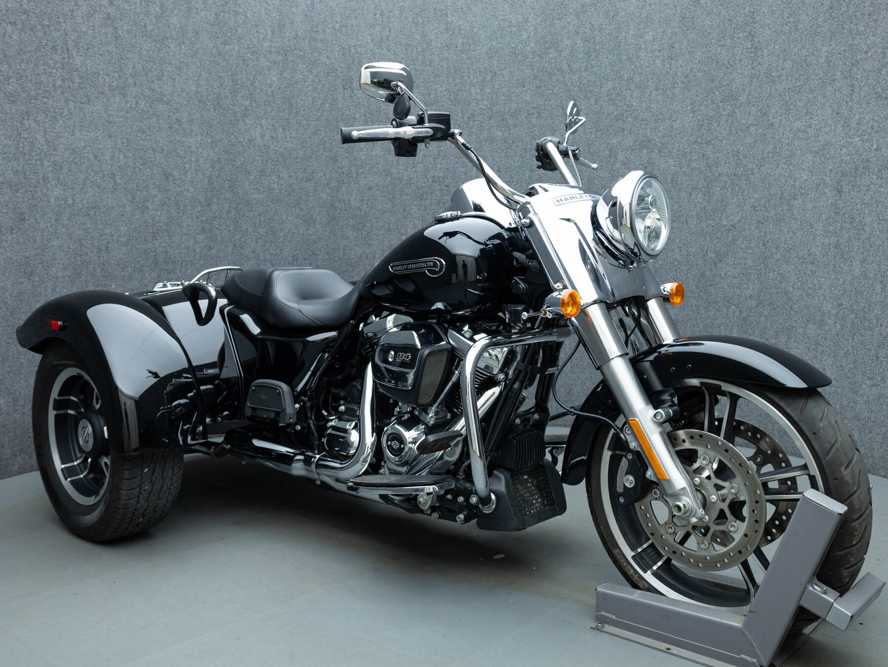 2021 Harley Davidson FLRT FREEWHEELER TRIKE W/ABS FLRT in Pembroke, NH