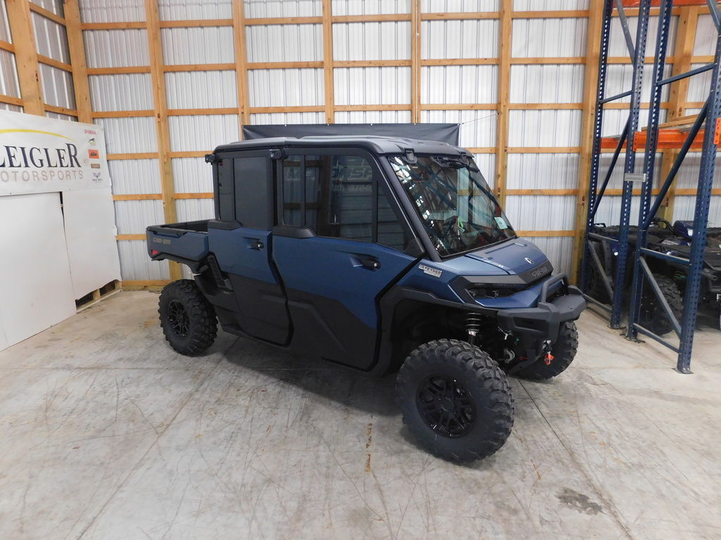 2026 Can-Am Defender MAX Limited HD11 in kalamazoo MI