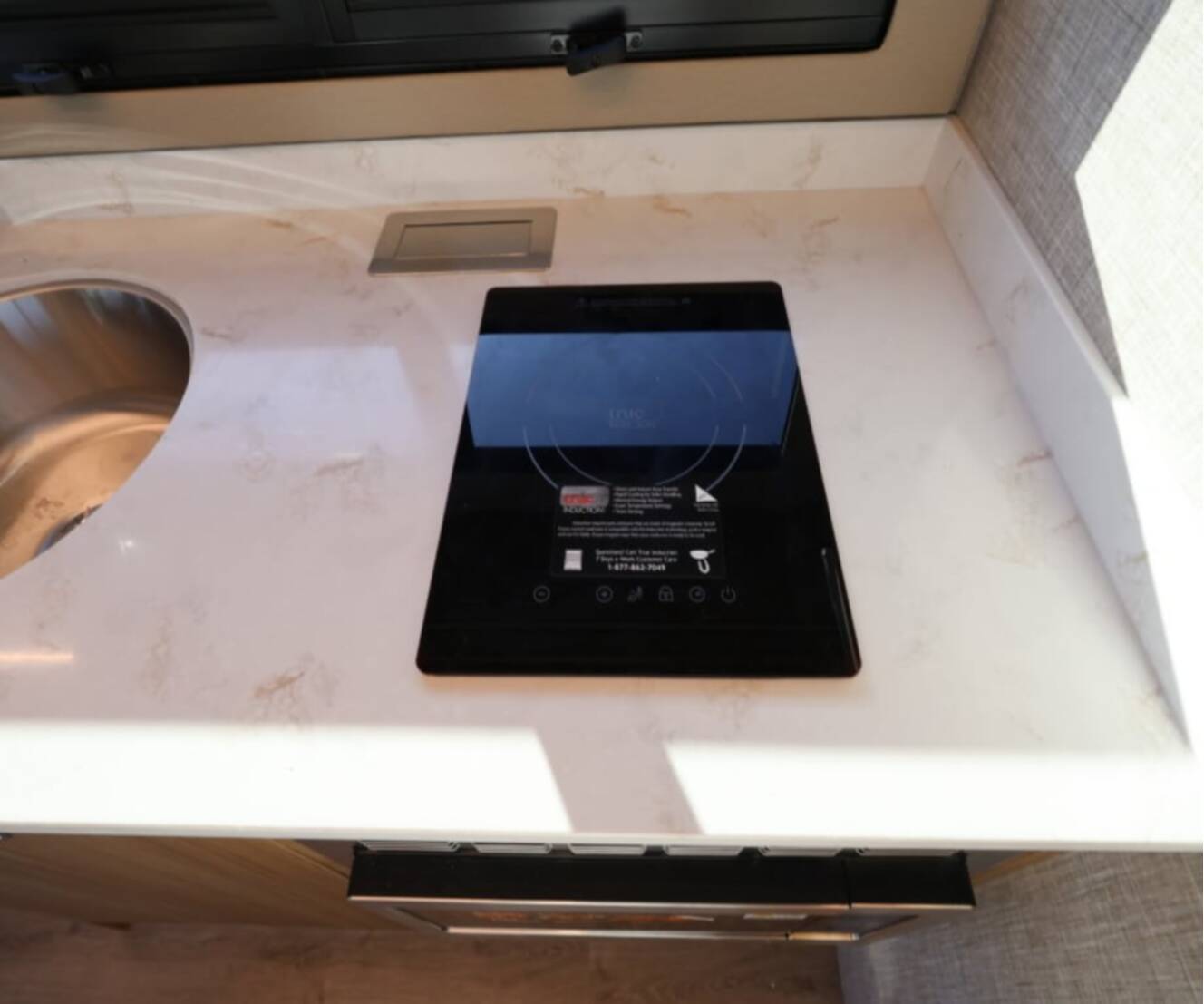A photo of this 2027 Tiffin WAYFARER 25XLW