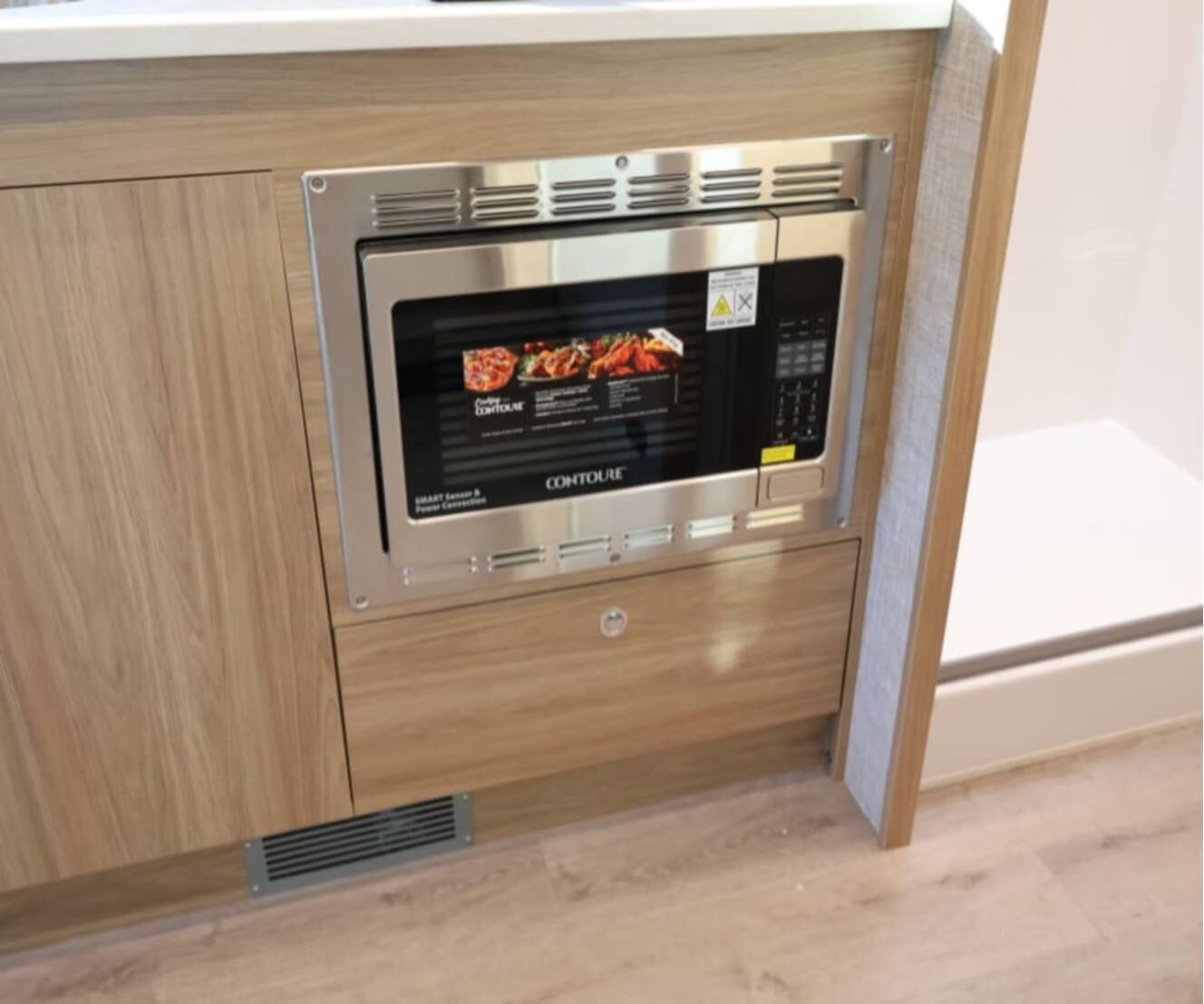 A photo of this 2027 Tiffin WAYFARER 25XLW