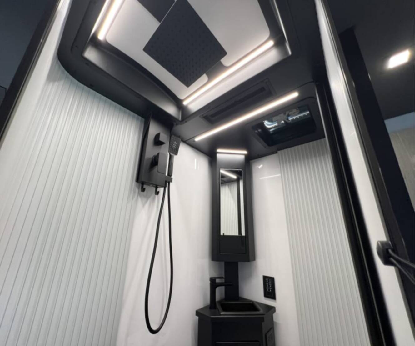 A photo of this 2027 Grand Design LINEAGE SERIES M 25TK-FBP
