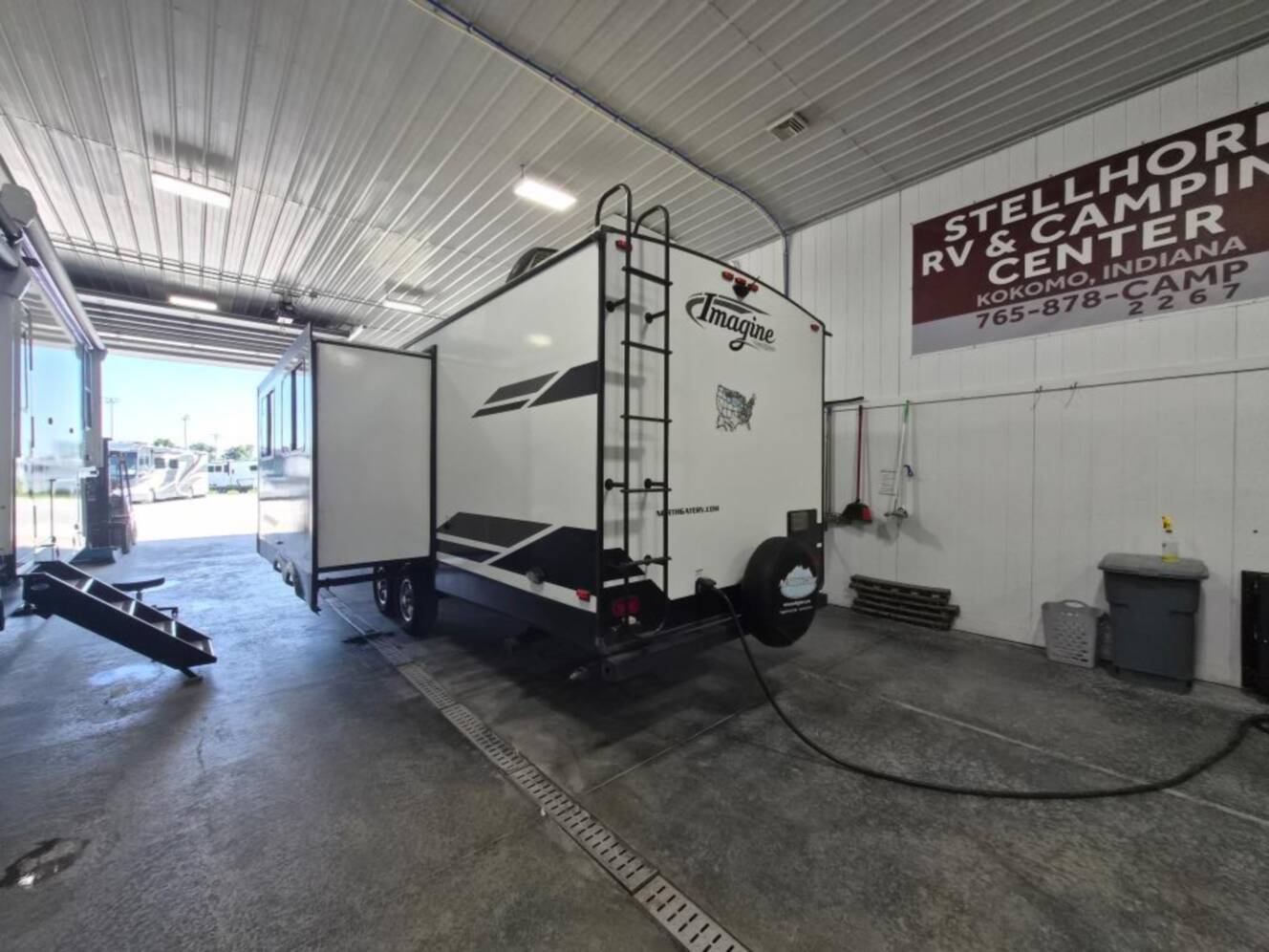A photo of this 2019 Grand Design Imagine 2800BH