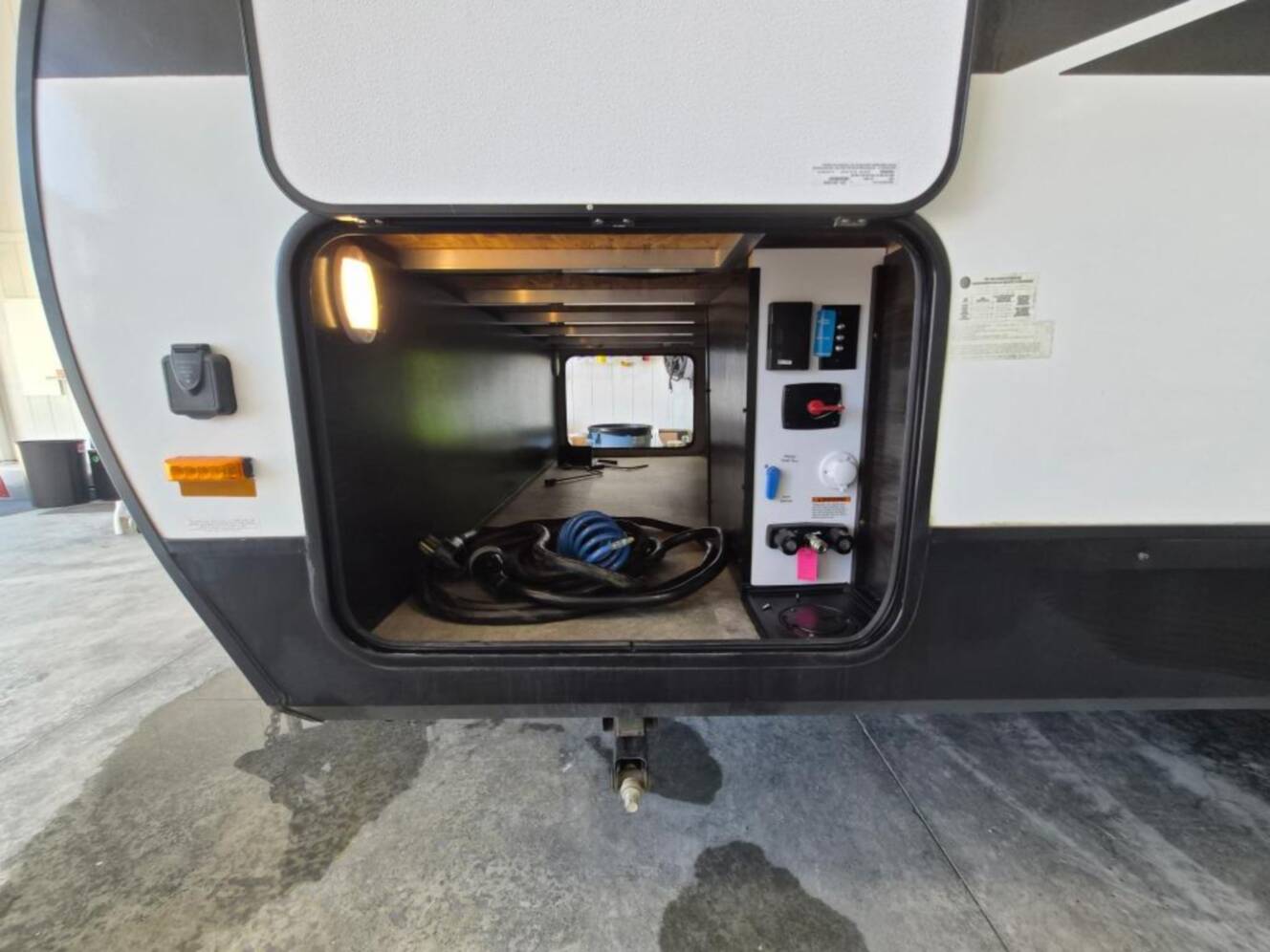 A photo of this 2019 Grand Design Imagine 2800BH