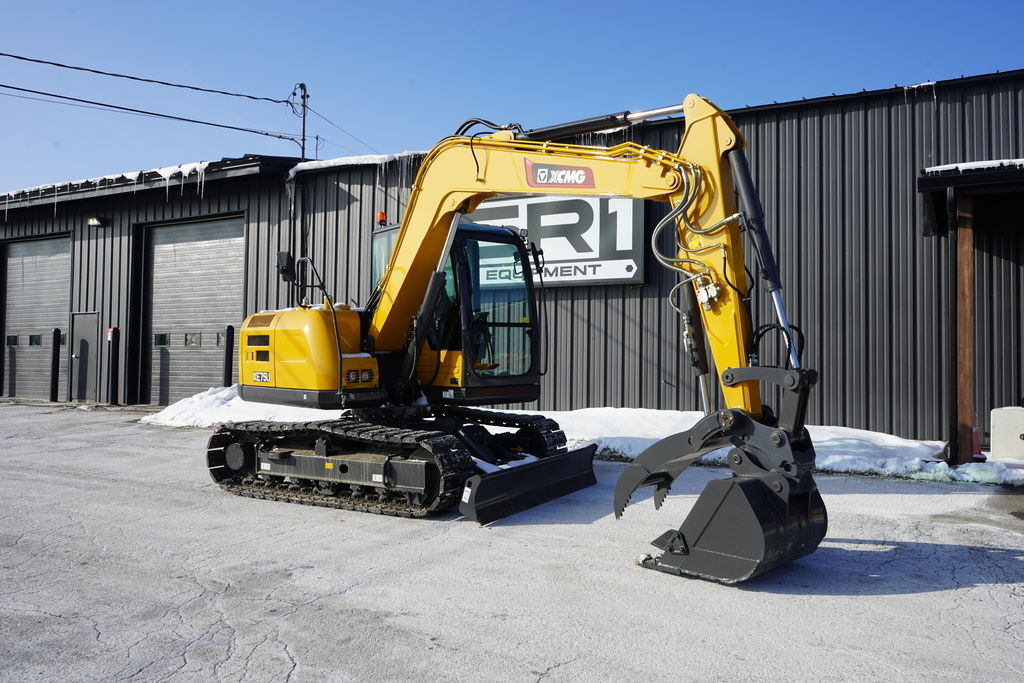 2025 XCMG XE75U Excavator w/60.3 HP, 17.7k lbs, HVAC Cab, Steel T in Orono, ME