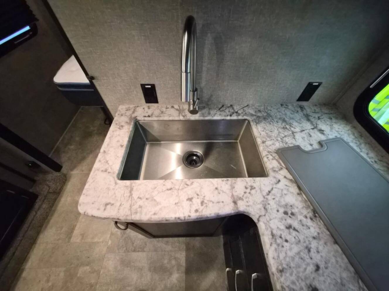 A photo of this 2019 Grand Design Imagine 2800BH
