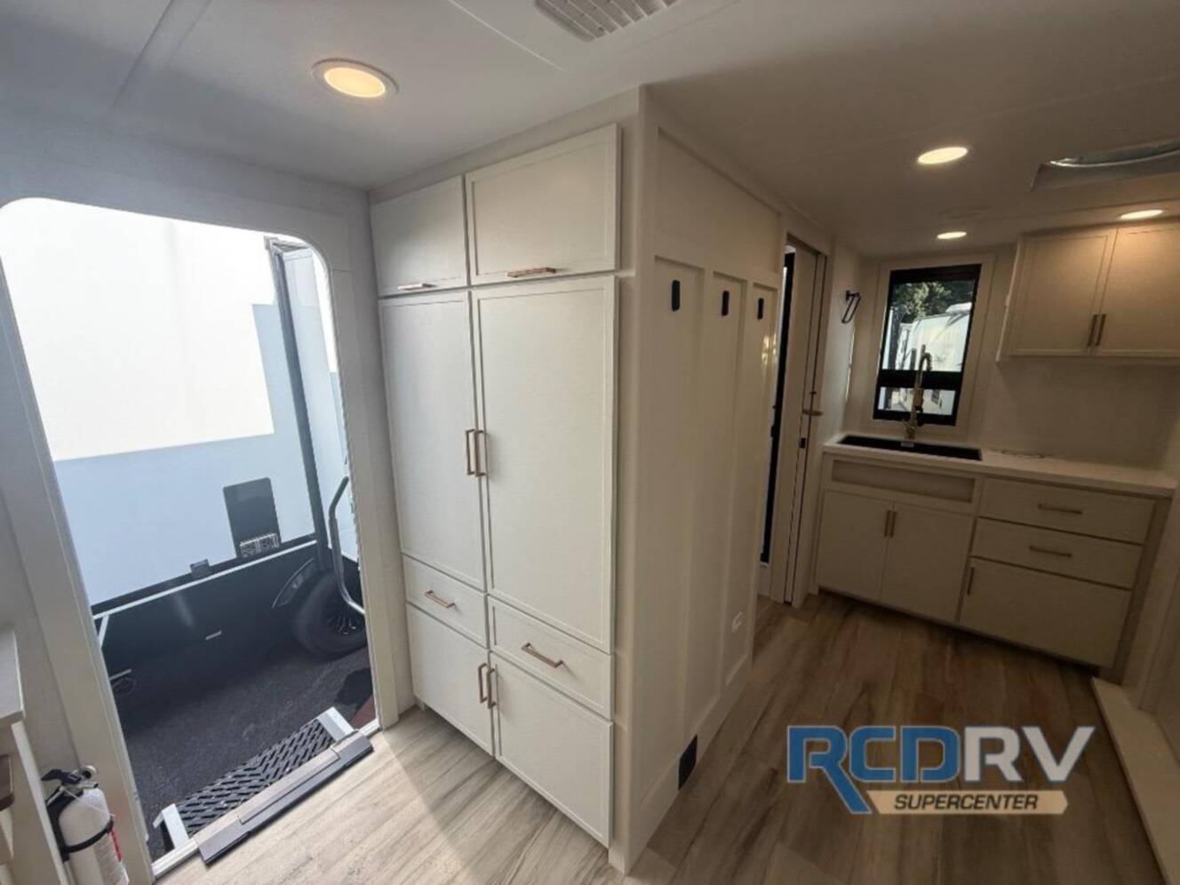 A photo of this 2027 Brinkley Model Ix 23x