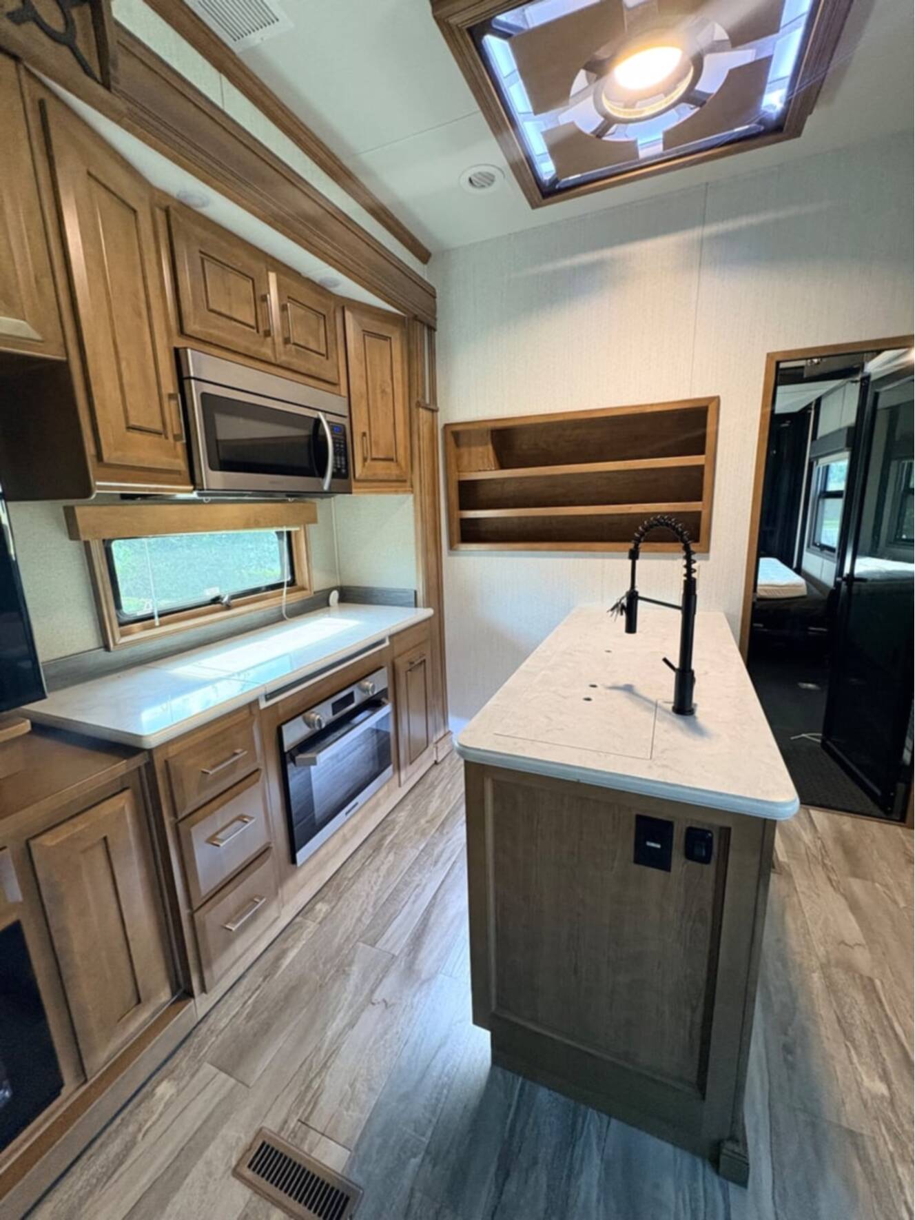 A photo of this 2022 DRV Full House MX450