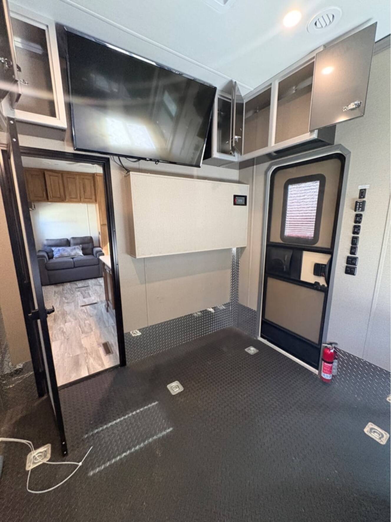 A photo of this 2022 DRV Full House MX450