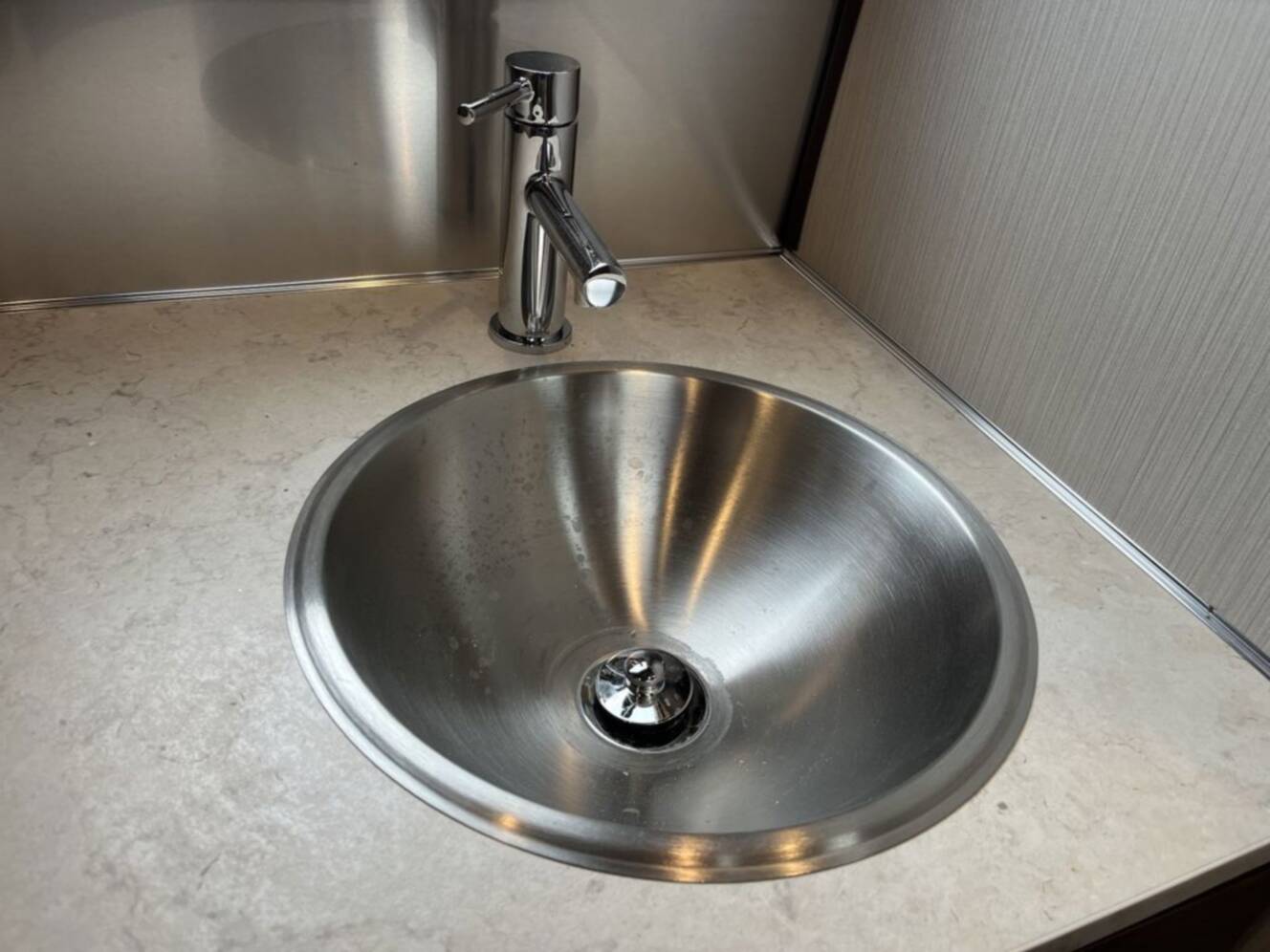 A photo of this 2027 Airstream Globetrotter 27FB