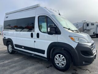 2025 THOR MOTOR COACH RIZE 18M