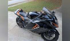 2022 Suzuki HAYABUSA GSX 1300 Sportbike motorcycle