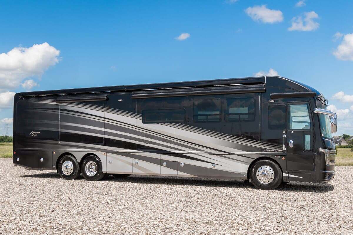 2016 American Coach American Eagle 45C in alvarado TX