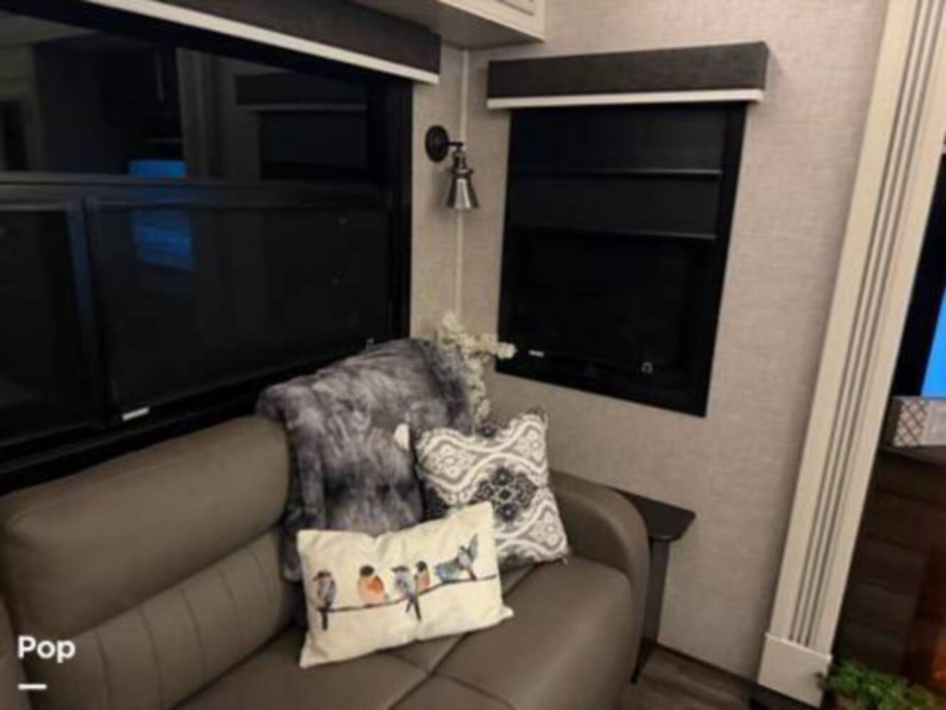 A photo of this 2023 Jayco Pinnacle 36SSWS