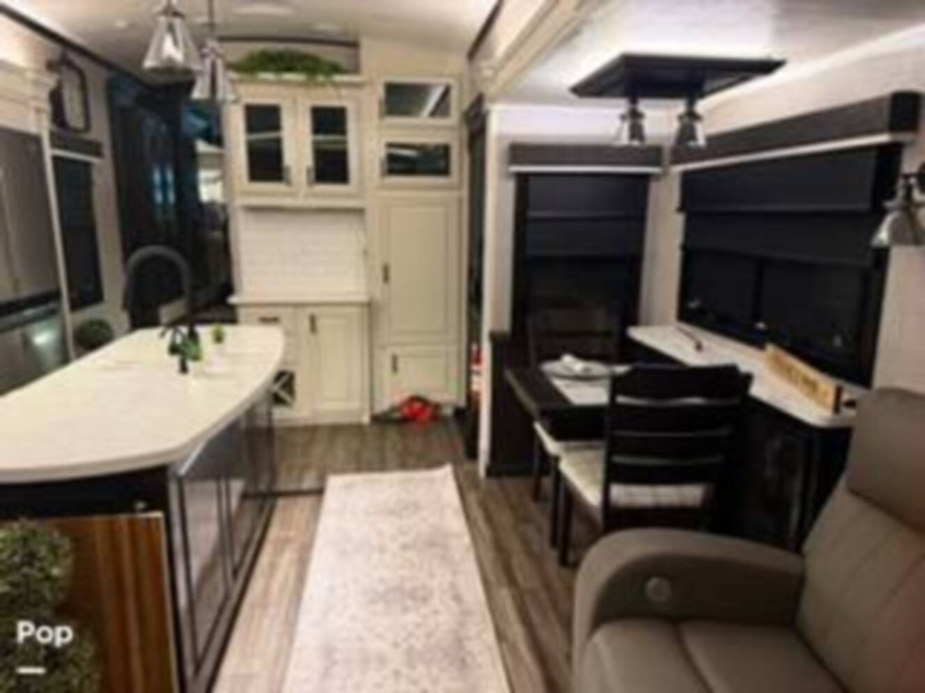 A photo of this 2023 Jayco Pinnacle 36SSWS