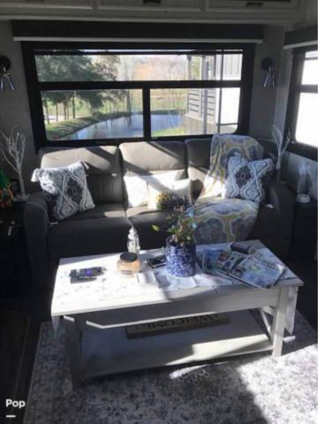 A photo of this 2023 Jayco Pinnacle 36SSWS