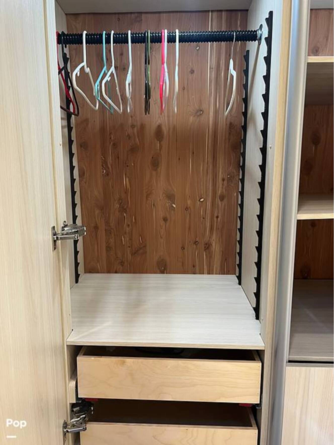 A photo of this 2025 Airstream Atlas Murphy Suite E1