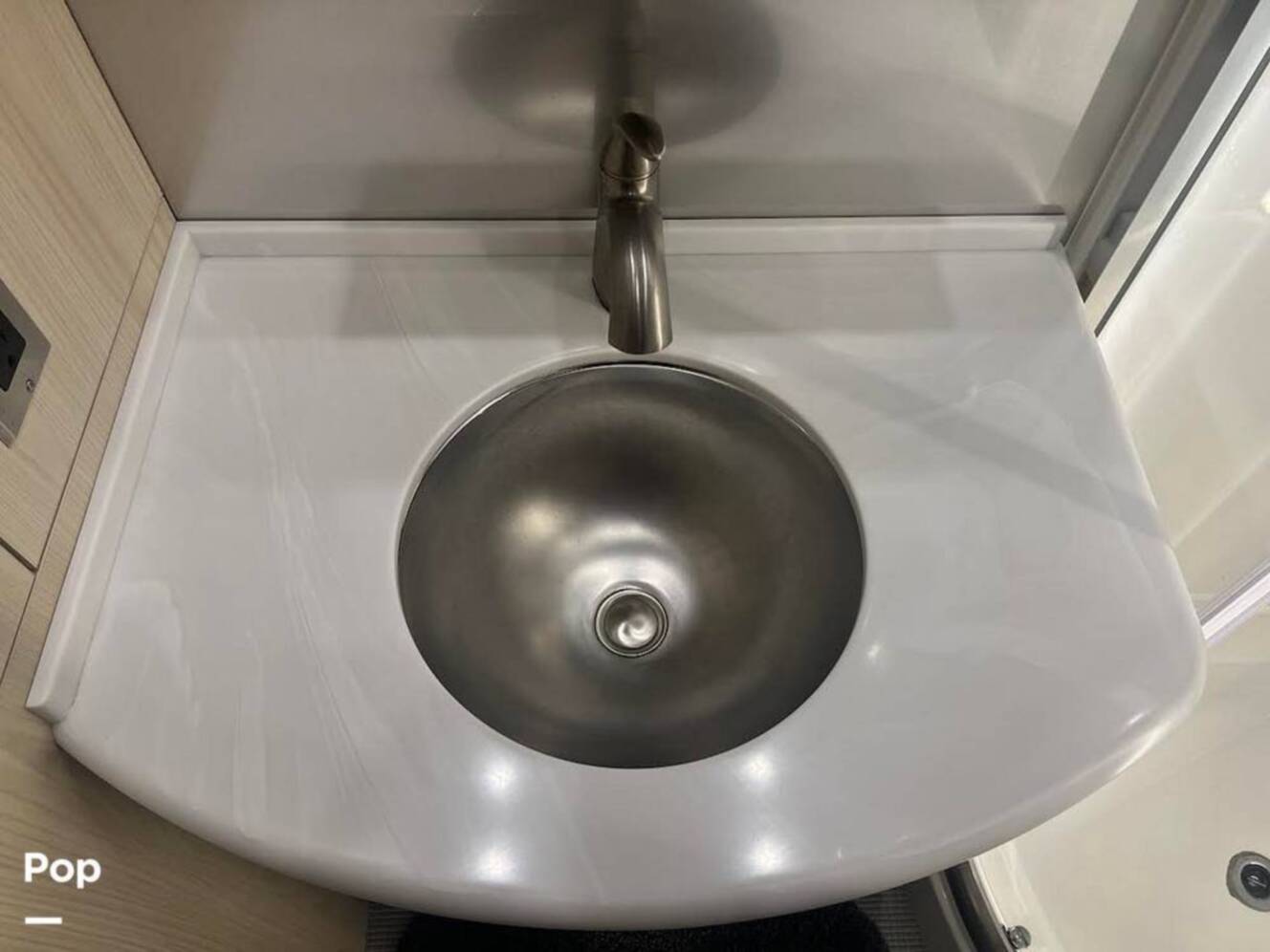 A photo of this 2025 Airstream Atlas Murphy Suite E1