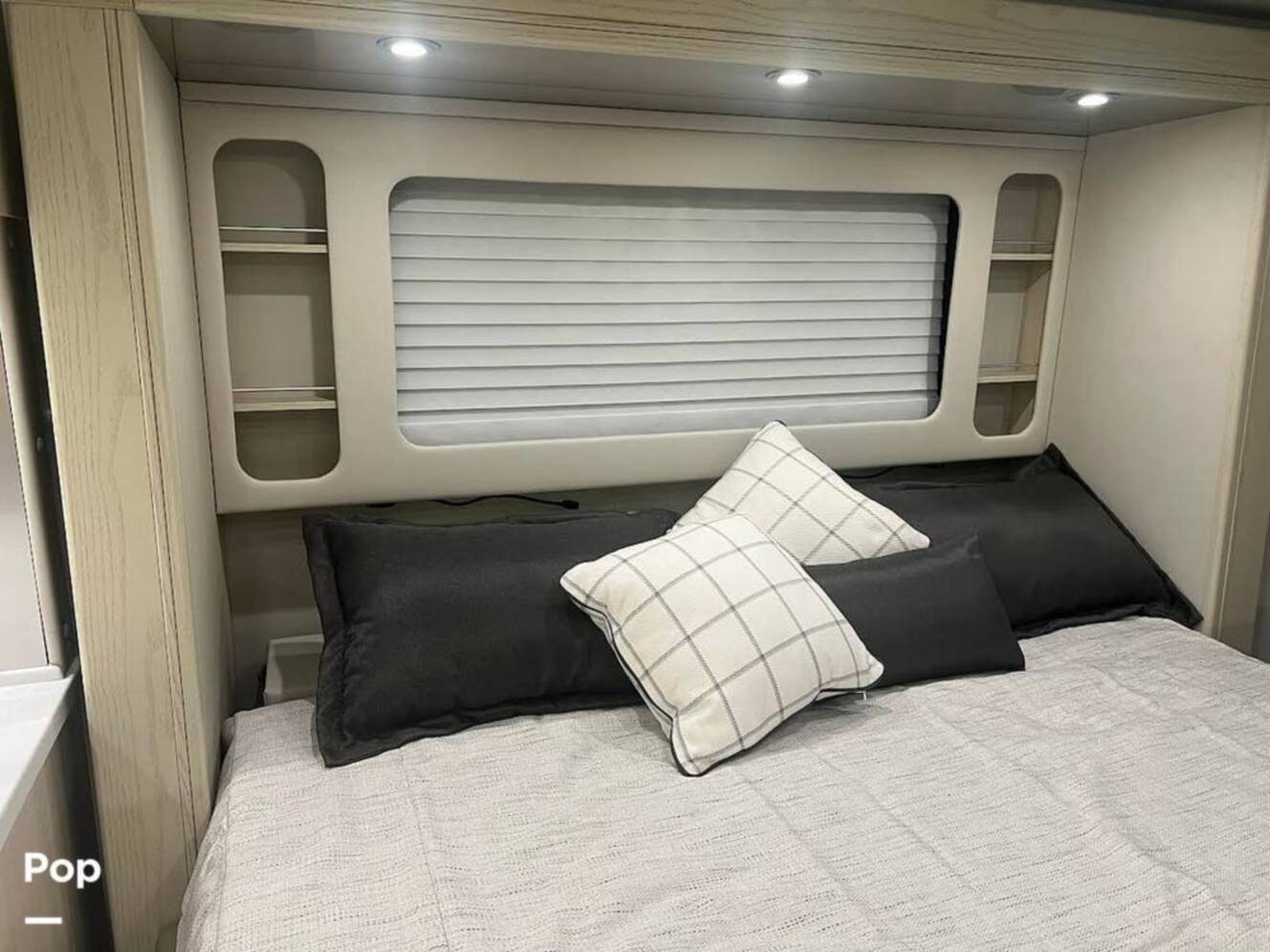 A photo of this 2025 Airstream Atlas Murphy Suite E1