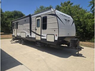 2018 KEYSTONE HIDEOUT 258LHS