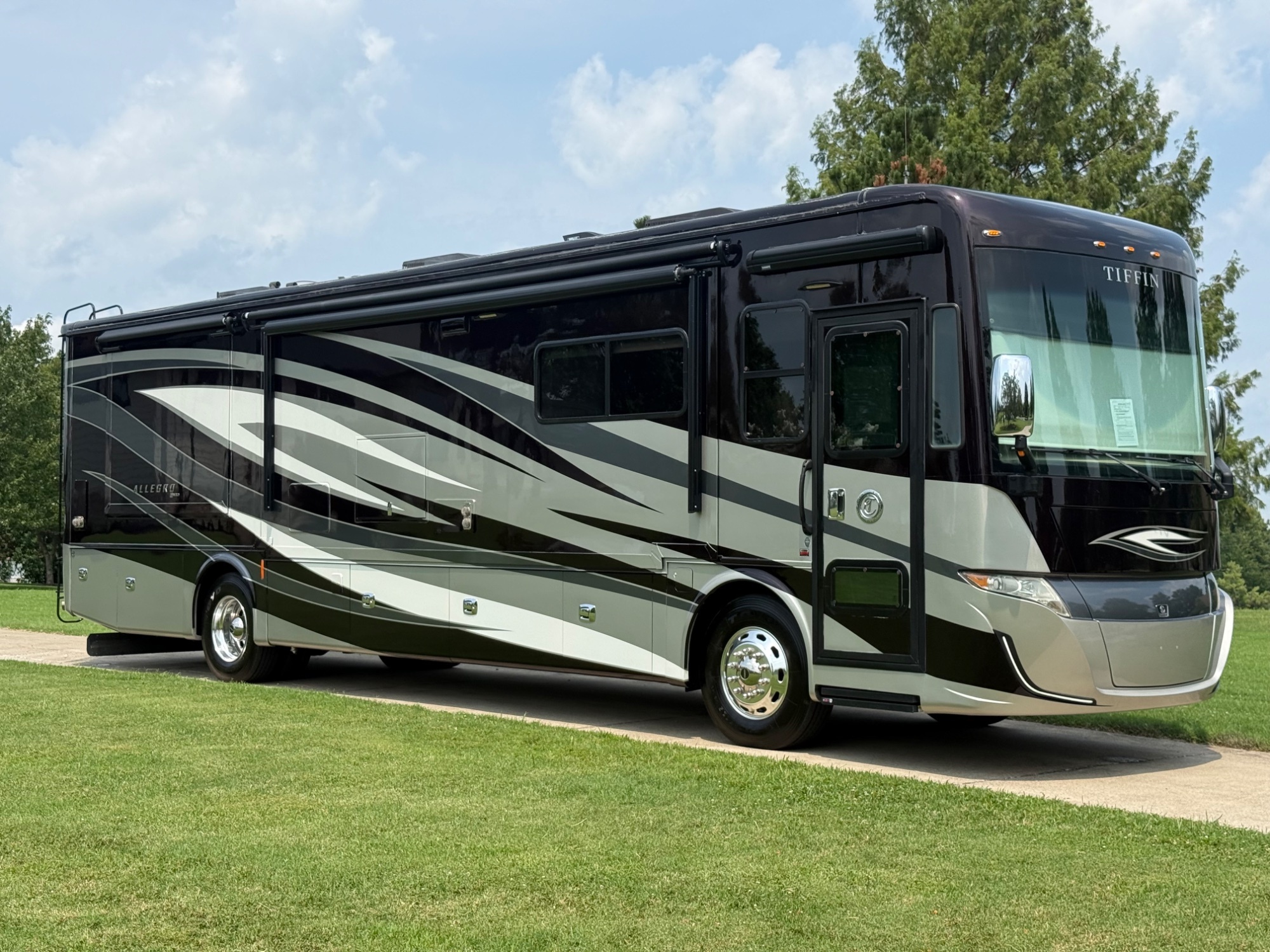 2018 Tiffin Motorhomes Allegro Red 37PA in harrodsburg KY