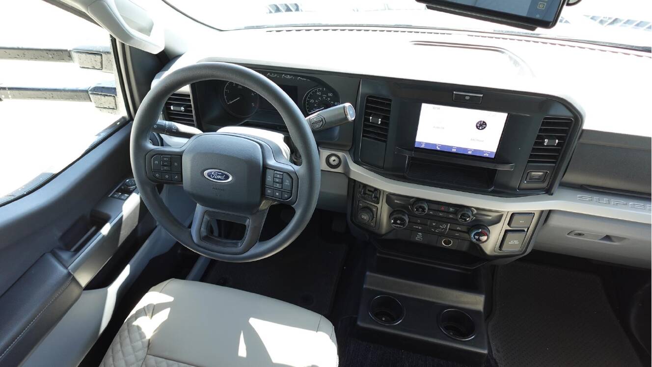 A photo of this 2027 Dynamax ISATA 6 30FW