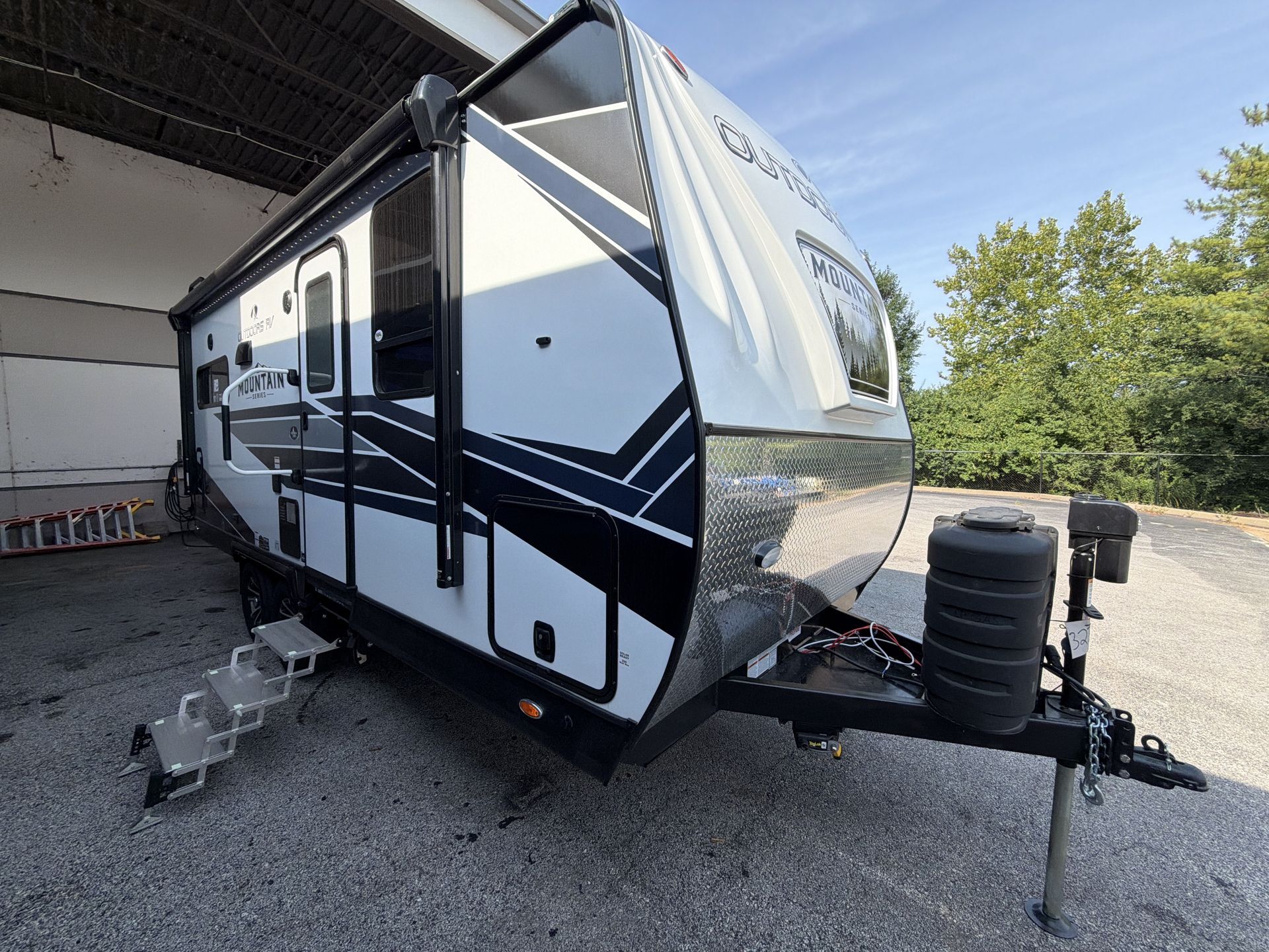 2027 Outdoors Rv CREEKSIDE 19MKS in eureka MO