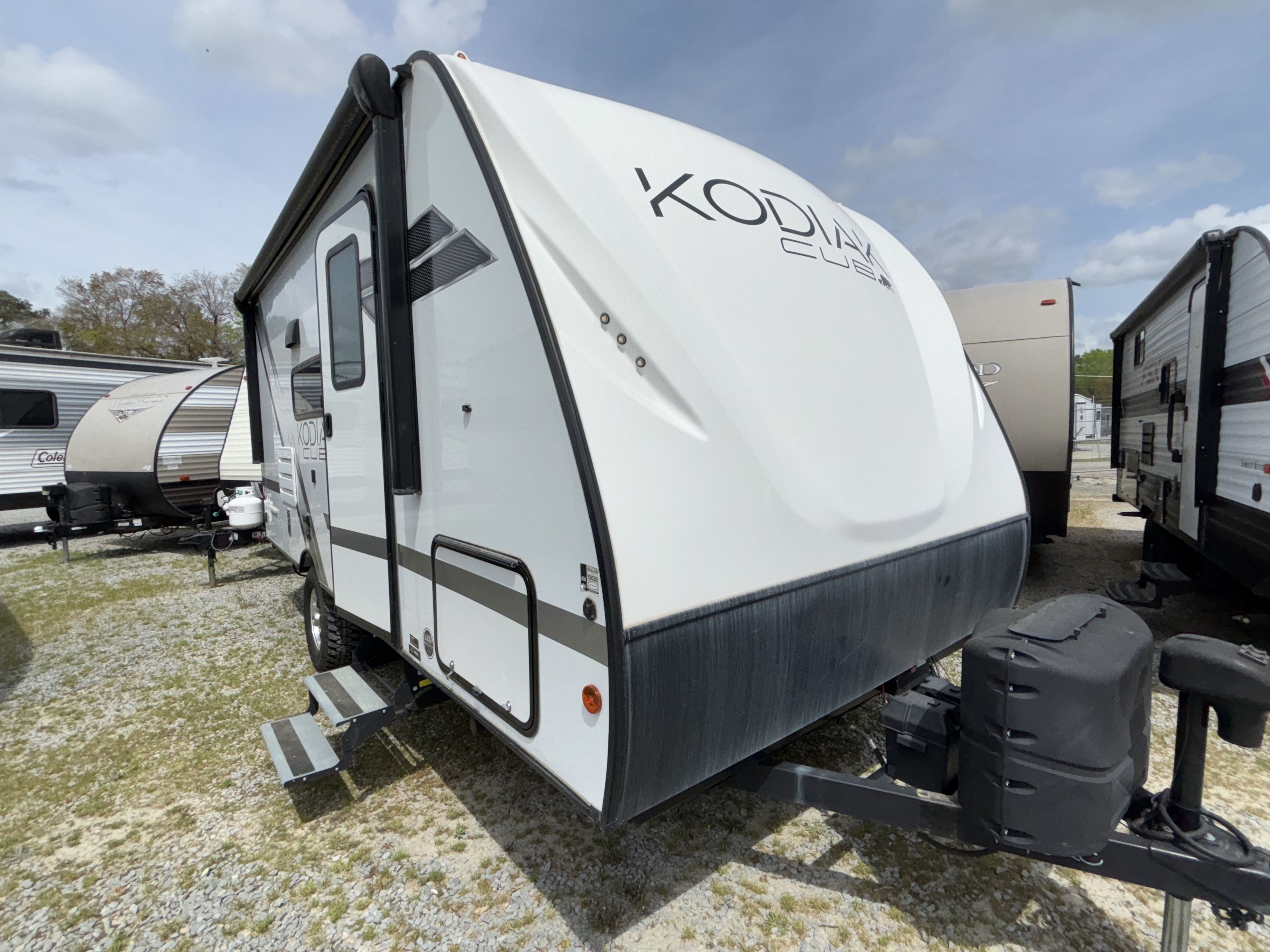 2022 Dutchmen KODIAK CUB 175BH in hope mills NC
