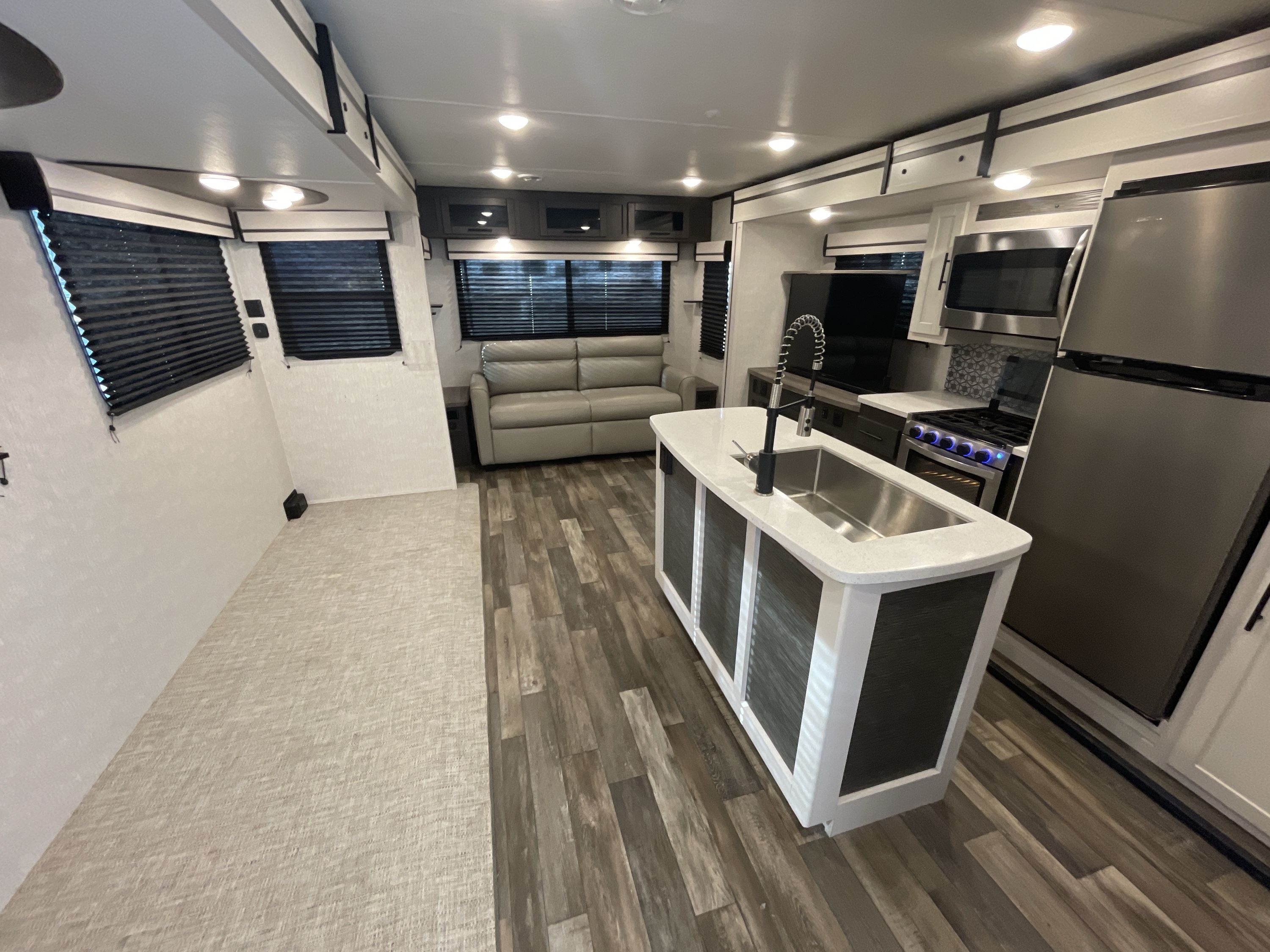 2024 Crossroads CRUISER AIRE 30RLS CR30RLS in alvarado TX