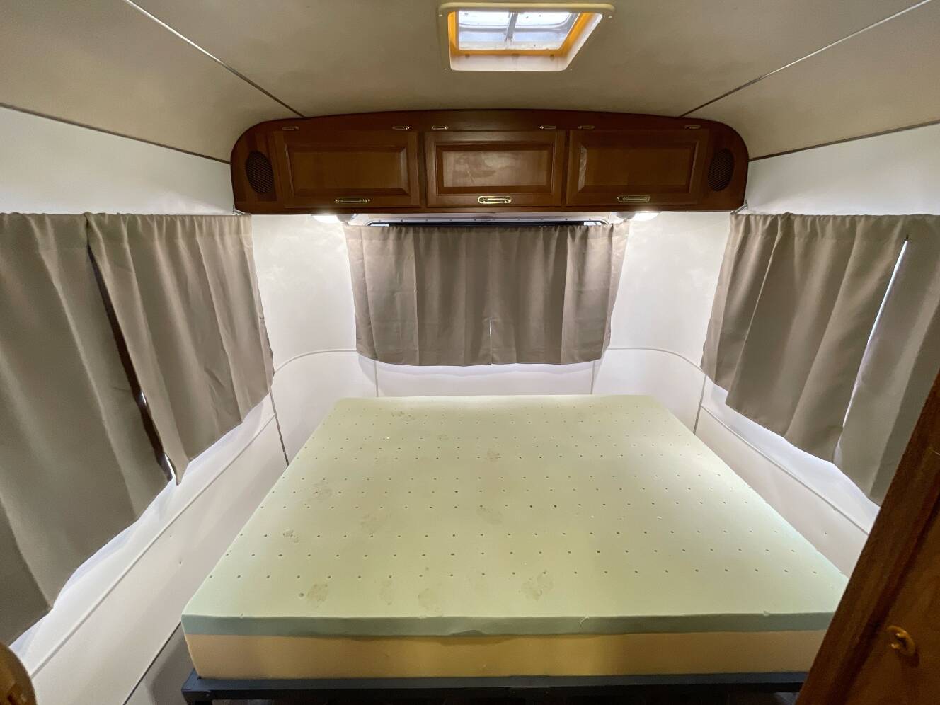 A photo of this 1986 Airstream AIRSTREAM ARGOSY