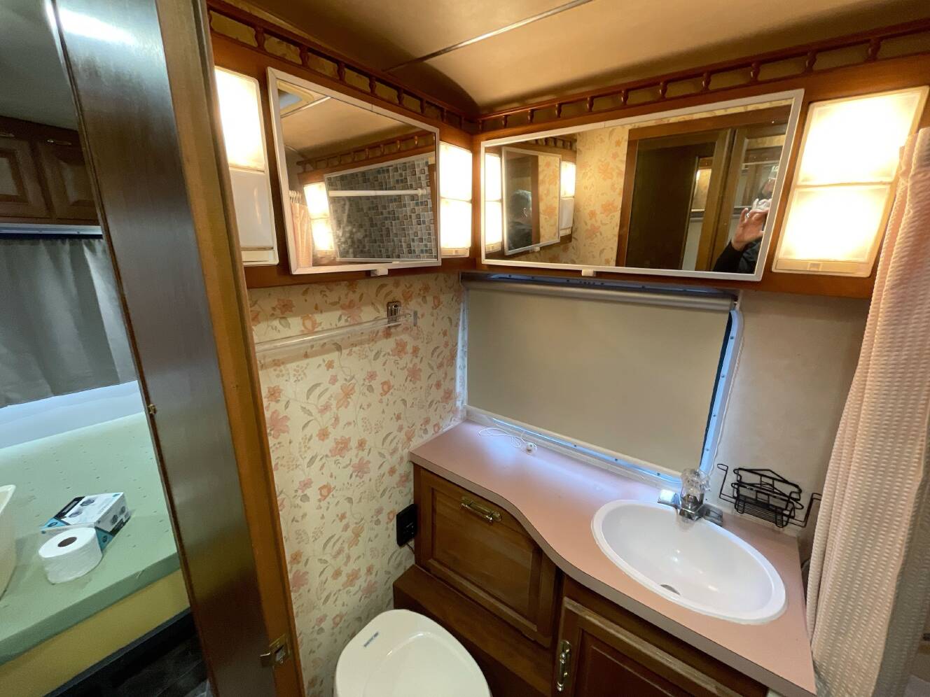 A photo of this 1986 Airstream AIRSTREAM ARGOSY