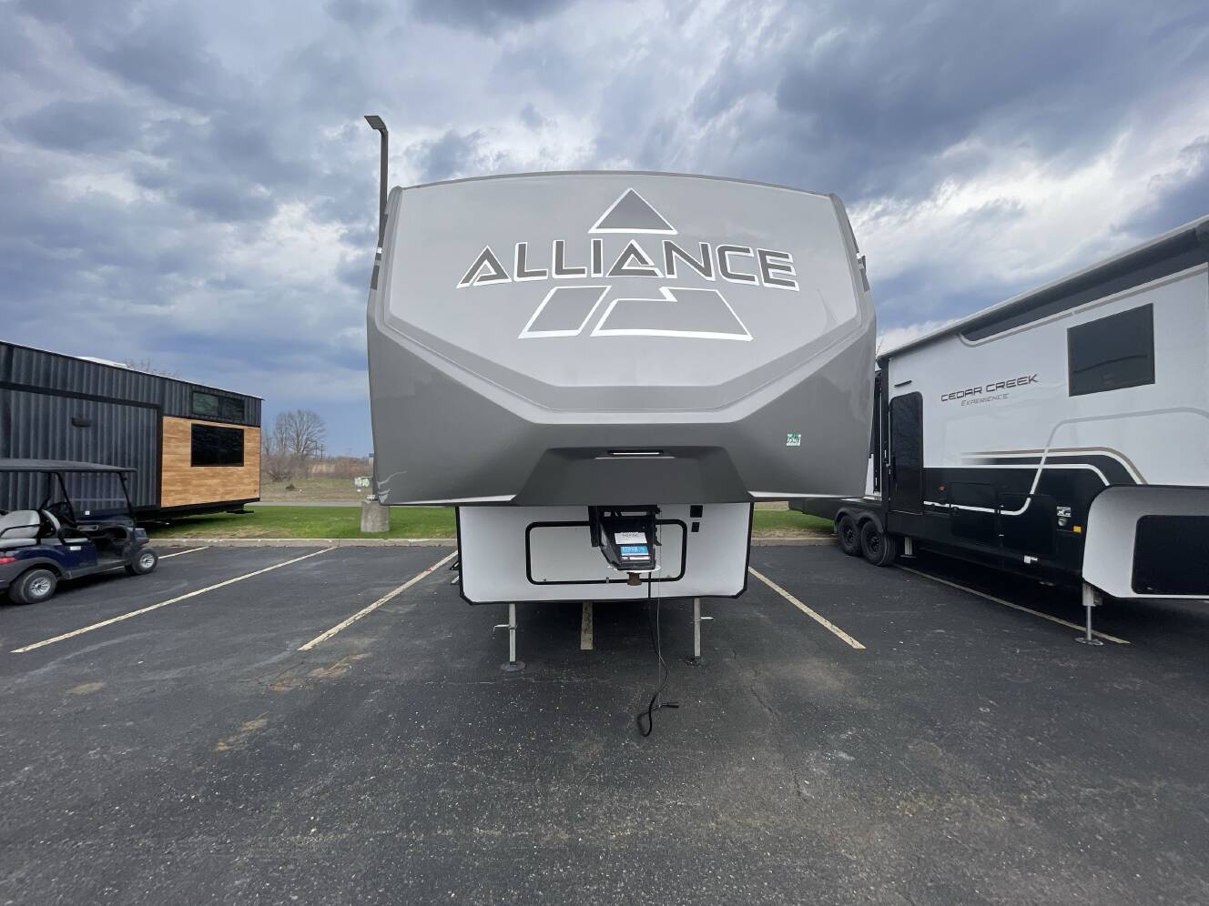 A photo of this 2022 Alliance AVENUE 32RLS