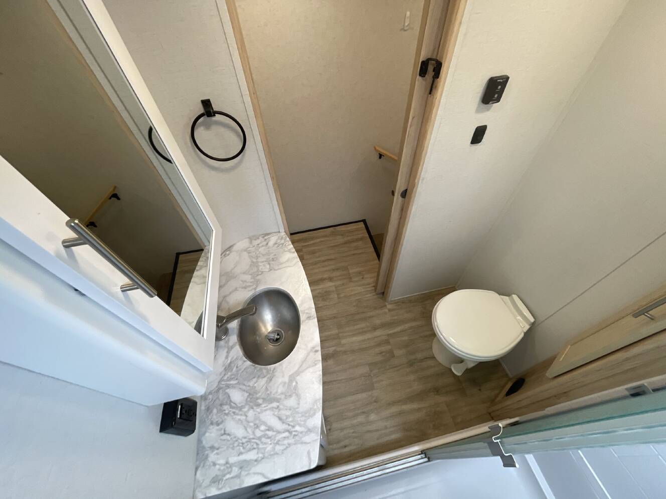 A photo of this 2022 Alliance AVENUE 32RLS